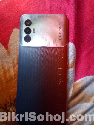 Tecno spark 8 pro